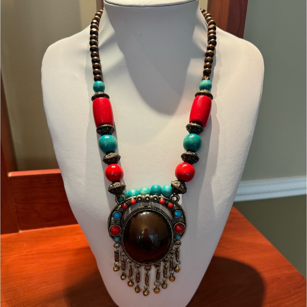 Wooden huge necklace